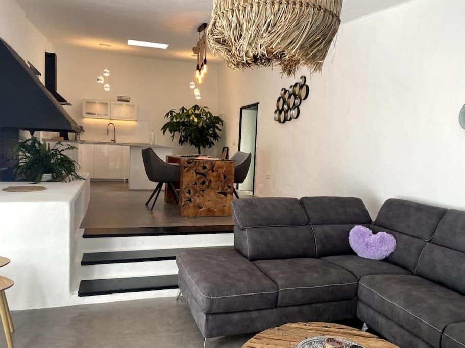 Cosy Finca, Sea Views, Jacuzzi La Asomada  Luaran gambar